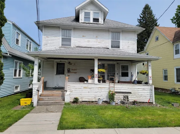 39 Sherman St, Johnson City, NY 13790