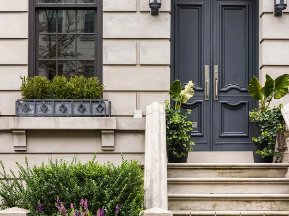 159 East 61st Street image 20 of 22