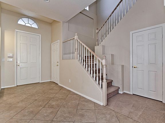 4th image of 5005 Soaring Springs Ave