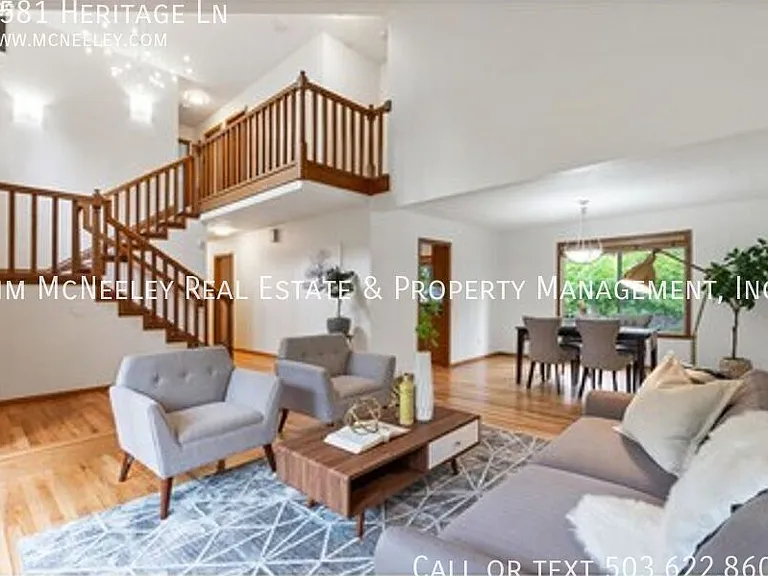4581 Heritage Ln — Photo 2