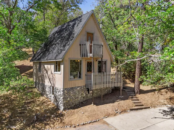 1700 South Way, Lake Arrowhead, CA 92352