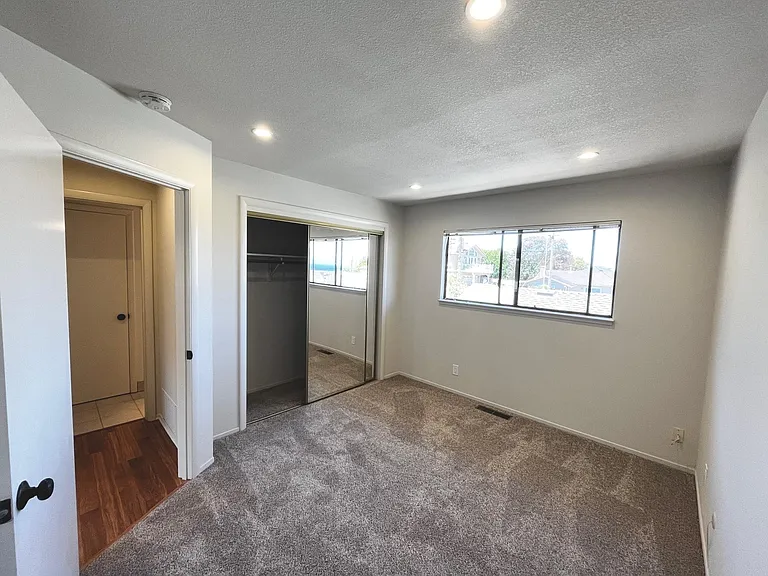 483 Belden St #C — Photo 7