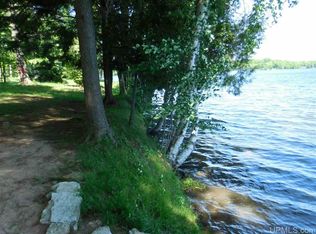 W Smith Lake Dr, Manistique, MI 49854