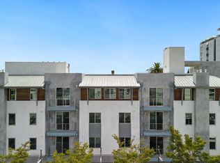 1014 Larrabee St APT 302, West Hollywood, CA 90069