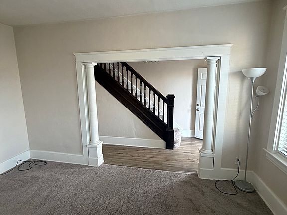 5th image of 106 Saint Clair Ave