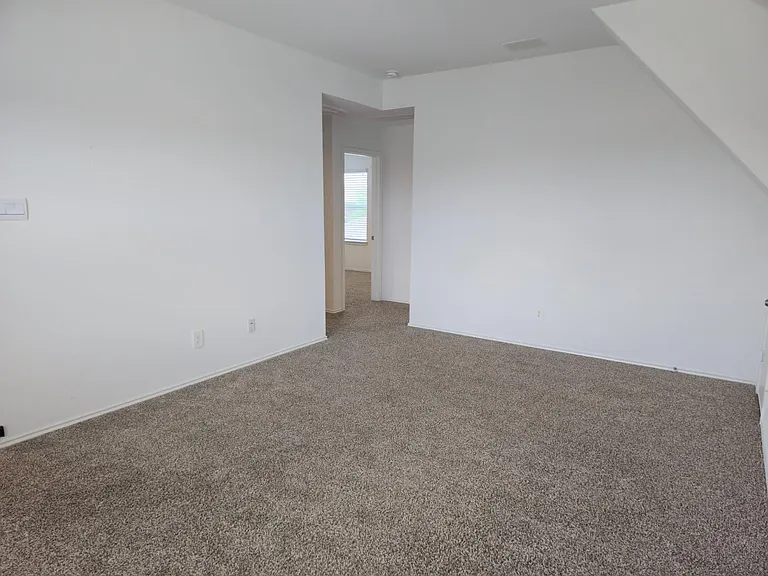 22202 Palladium Dr — Photo 21