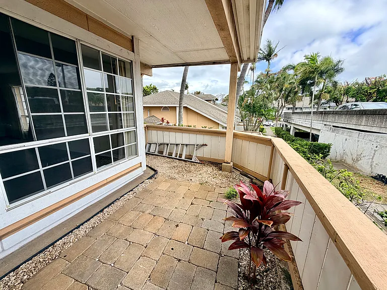 572 Mananai Pl #20-D — Photo 14