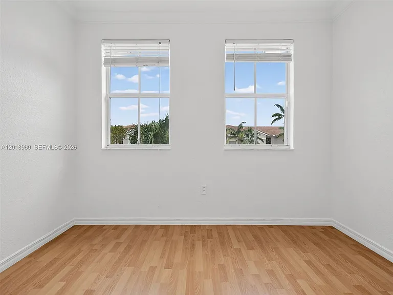 12441 SW 124th Ter — Photo 31