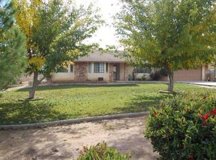 18815 Danbury Ave, Hesperia, CA 92345