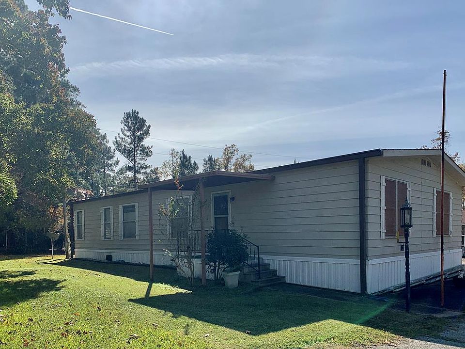 1st image of 385 Angelina St