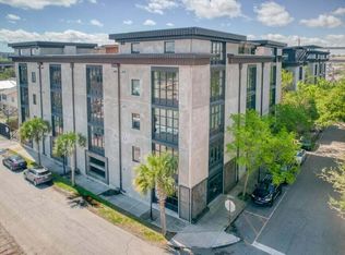 1 Cool Blow St APT 331, Charleston, SC 29403