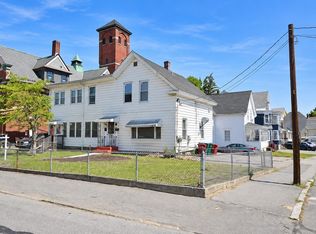 89 Mammoth Rd, Lowell, MA 01854