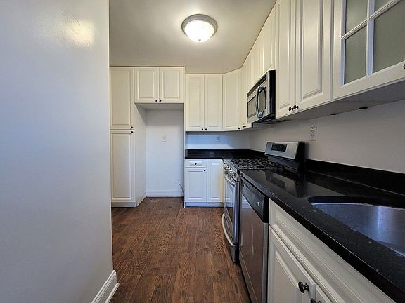 4th image of 50-01 39th Ave #W34