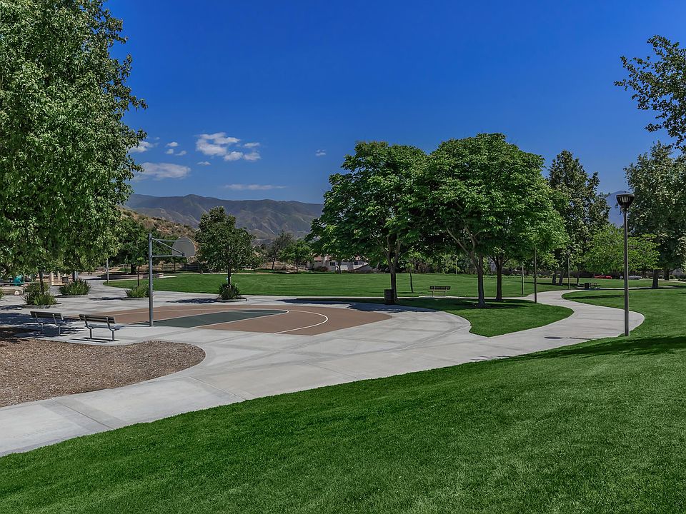 Sand Canyon Villas & Townhomes Apartment Rentals Canyon Country, CA