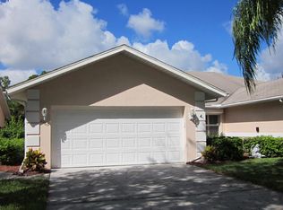 2065 W Crown Pointe Blvd, Naples, FL 34112