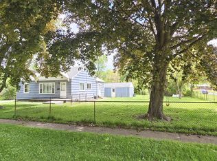 5608 Pawnee Rd, Toledo, OH 43613