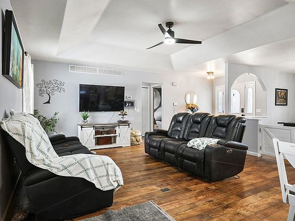 5th image of 410 Samples Ave