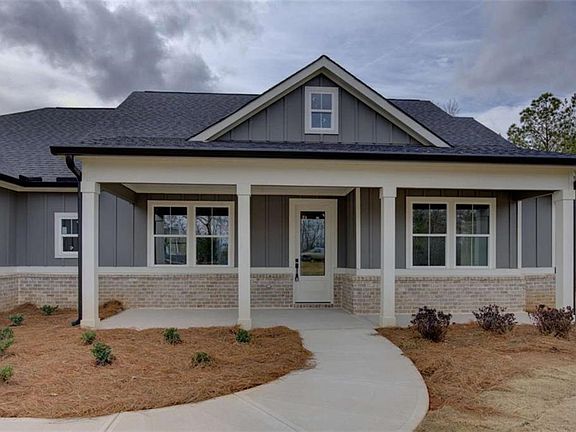 2nd image of 646 Campbell Rd