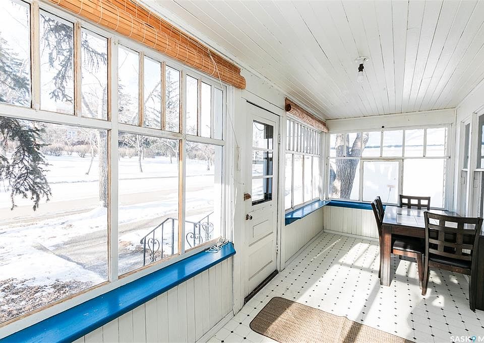 424 Manitoba AVENUE, Kerrobert, SK S0L 1R0 MLS SK959319 Zillow