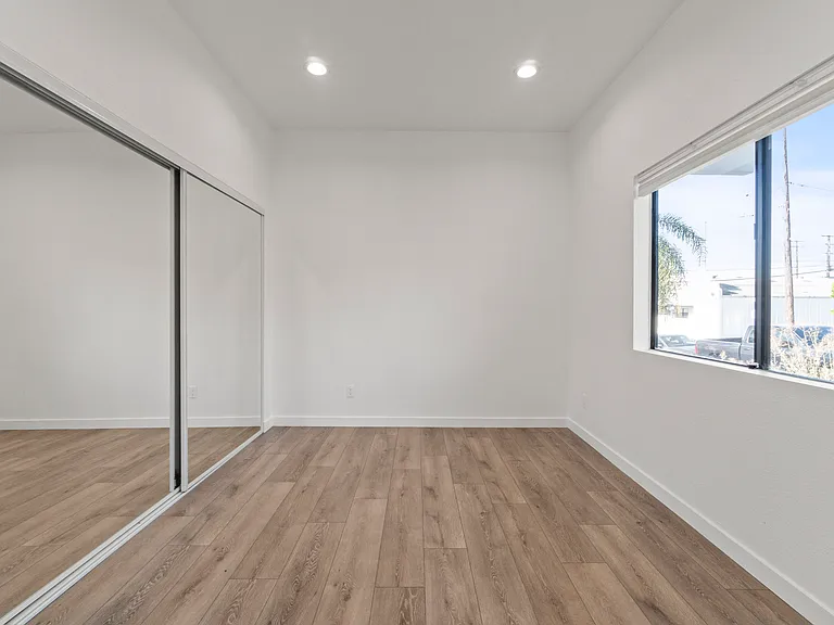 1410 Coronado Ave #1 — Photo 9