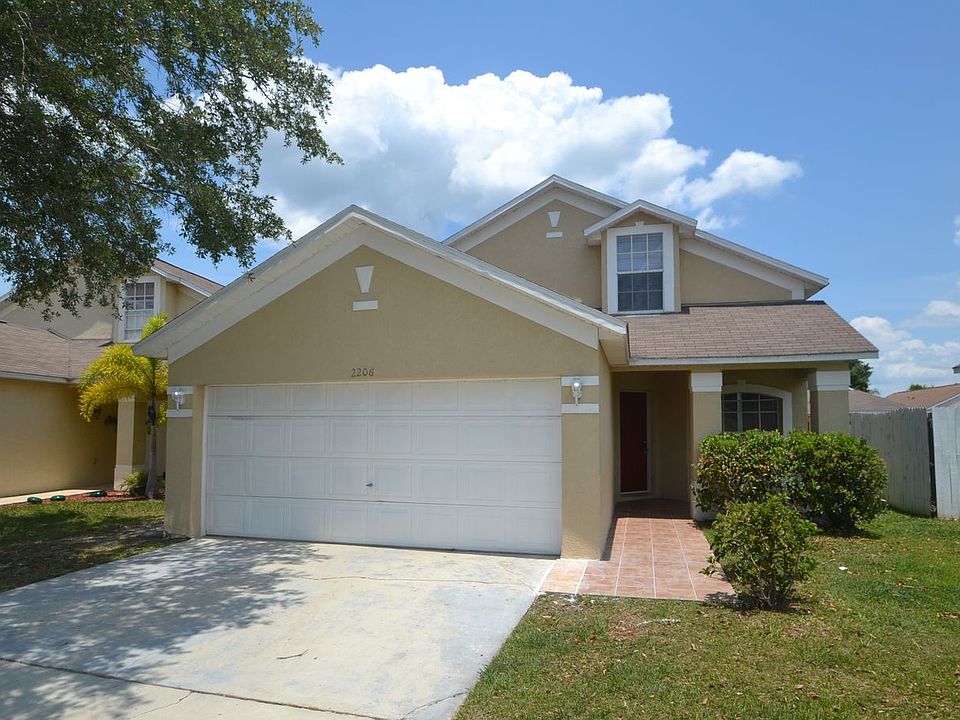 1st image of 2206 Santa Lucia St