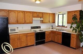 3rd image of 5955 Huff St