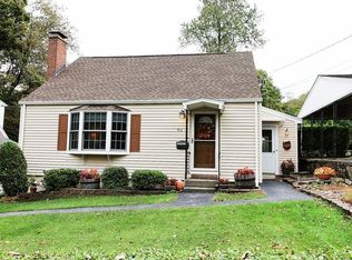 74 Rich St, Worcester, MA 01602