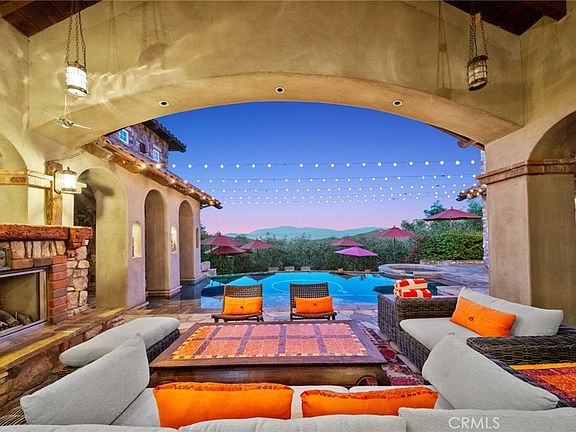 2nd image of 27590 Morning Glory Cir