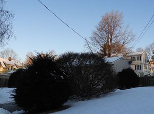 574 Central St, Manchester, NH 03103