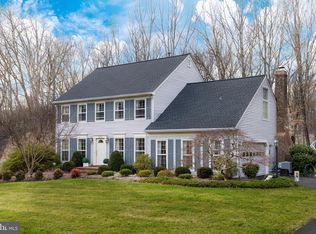 7318 S View Ct, Fairfax Station, VA 22039