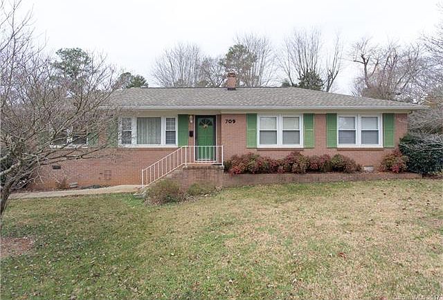 1st image of 709 Greenbriar Ave