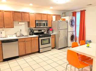 130 W 8th St, South Boston, MA 02127