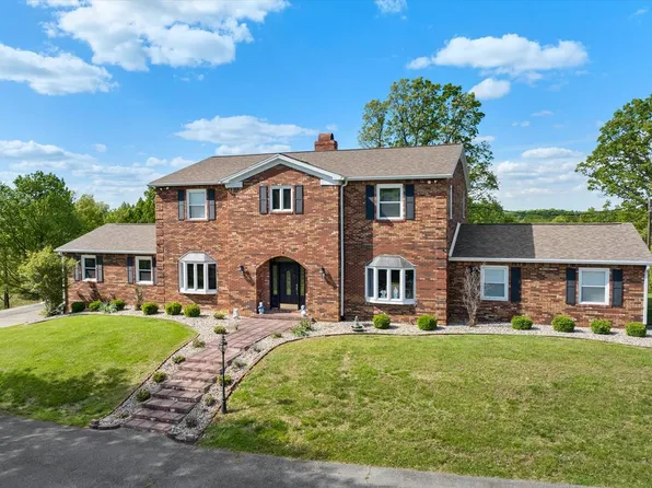 780 University Cir, Madisonville, KY 42431