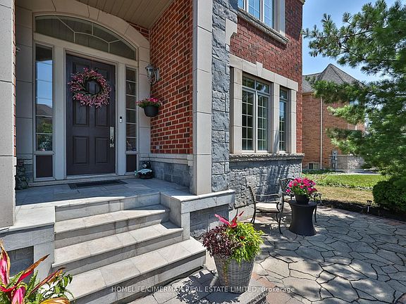 2nd image of 5 Pheasant Dr