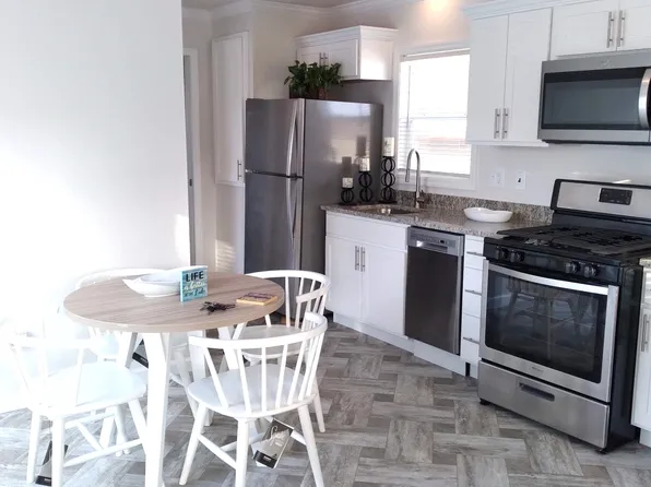 268 Oak Harbor Cp #268, Haines City, FL 33844