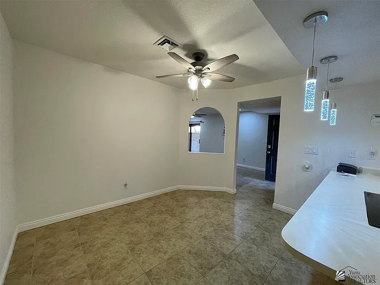 10628 S Calle Raquel — Photo 10
