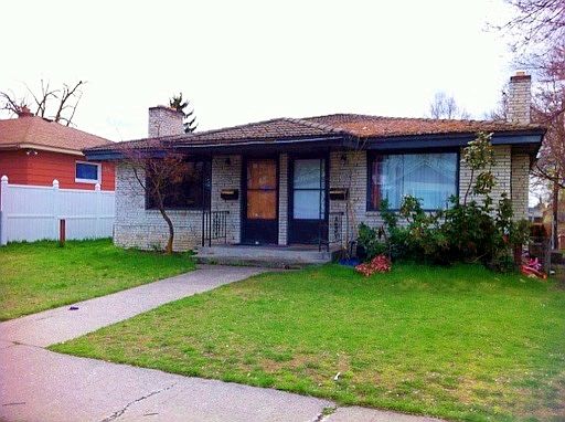 1st image of 1004 E Lacrosse Ave #1008