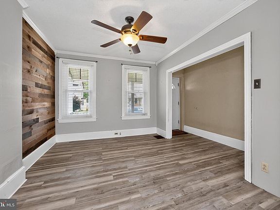 4th image of 332 Walnut St