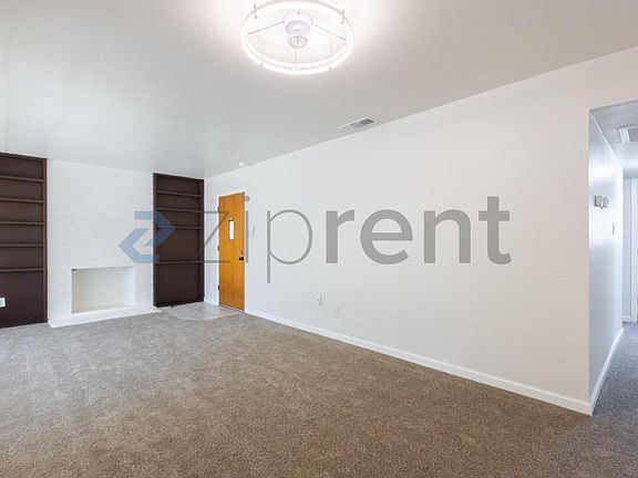 livingg room