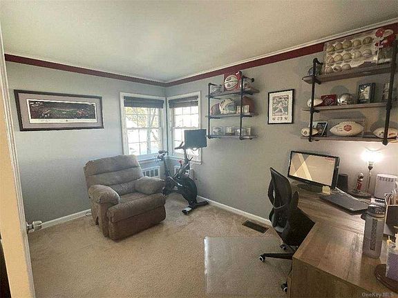3rd image of 109 Bellevue Ave