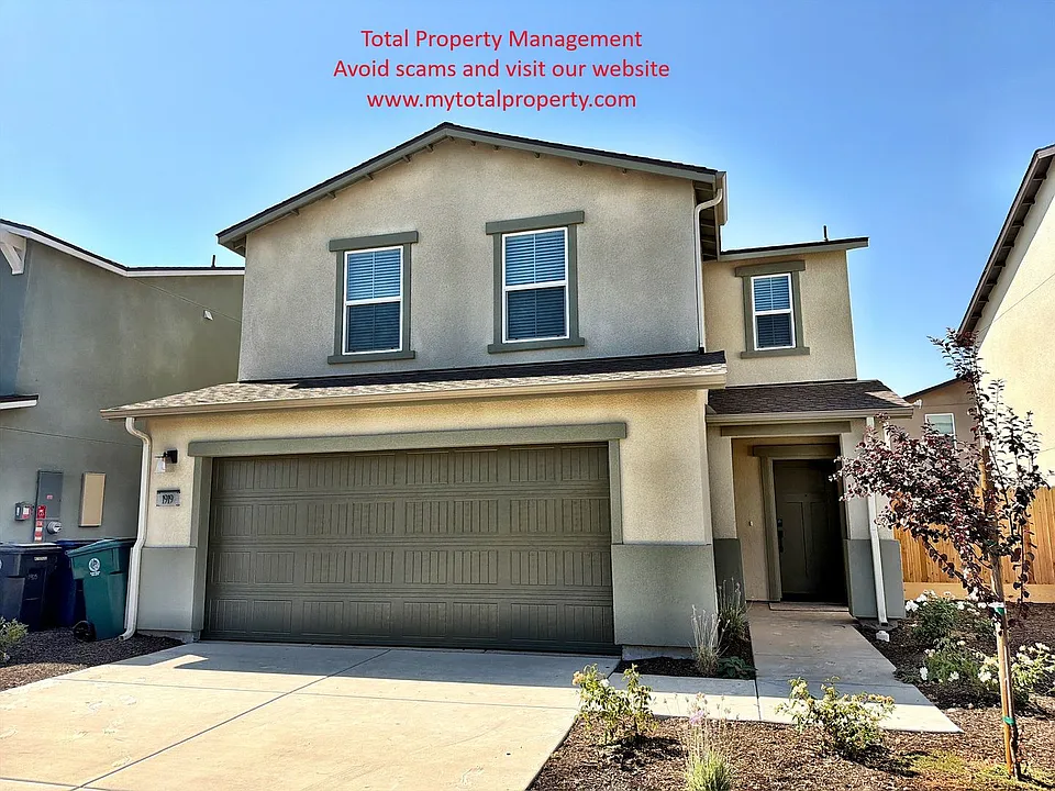 1919 Oak Falls Ct