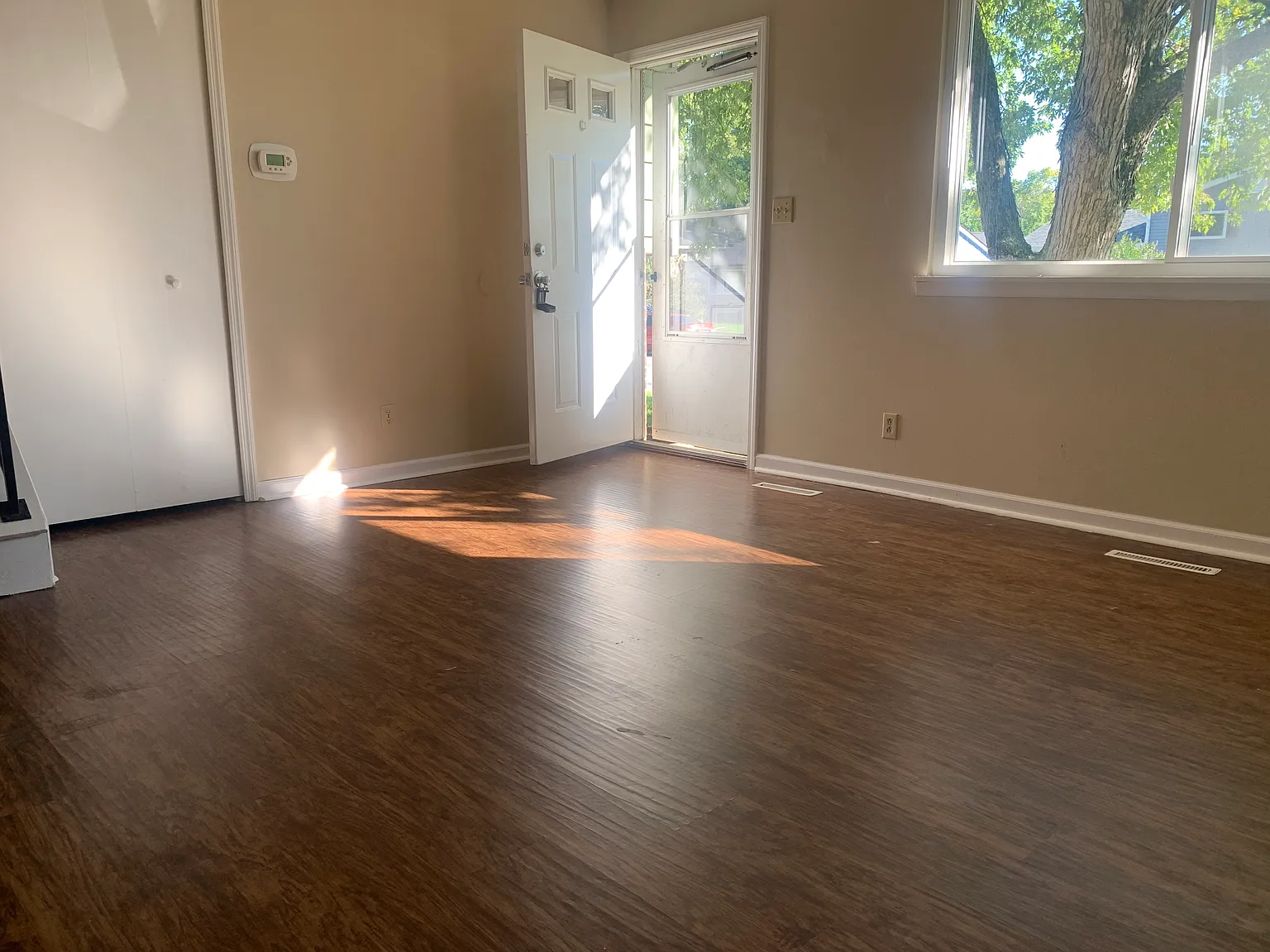 3 bed, 1454 sqft, $1,895 — Photo 3