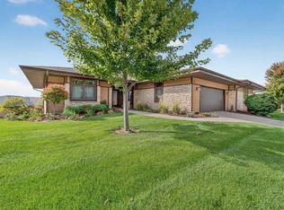 34 Hawks Landing Cir, Verona, WI 53593