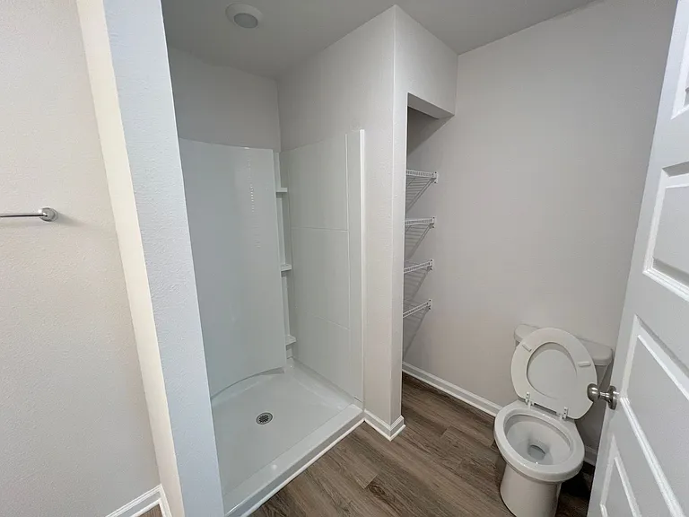 1755 Jakes Dr — Photo 7