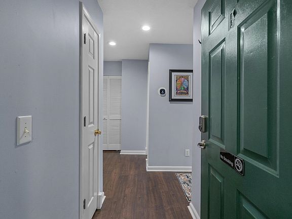 5th image of 448 Pinehurst Ln. #16-I