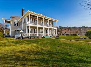 10 Elmhurst St, Newport News, VA 23603