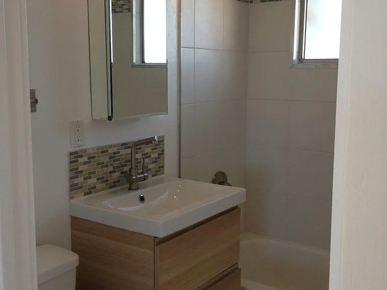5924 Park Blvd — Photo 31