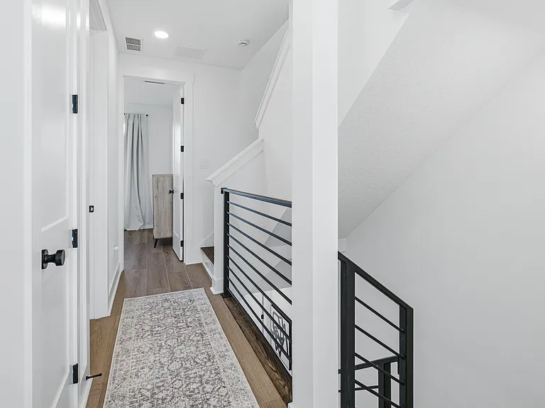 2044 Prudential Dr — Photo 23