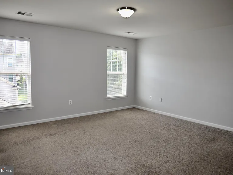 1106 Innis Dr — Photo 32