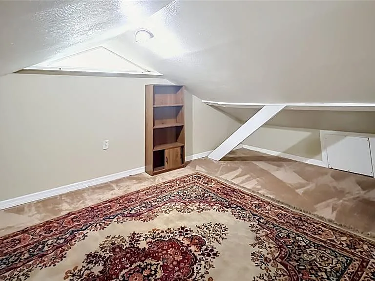 1620 Park Lake St — Photo 40